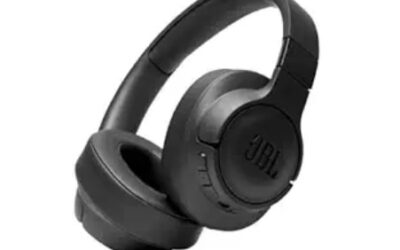 On-ear vs Over-ear Headphones- Sound, Comfort, and Style Compared